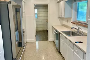 1119 SE 14th Dr, Deerfield Beach, FL 33441 - Photo 6