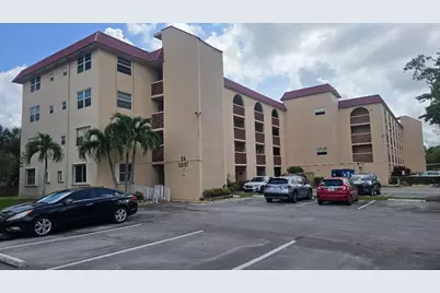 3251 Holiday Springs Boulevard #302, Margate, FL 33063 - Photo 1