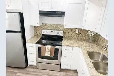 3710 NW 21st Street #408, Lauderdale Lakes, FL 33311 - Photo 4