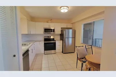 901 SW 141st Avenue #406M, Pembroke Pines, FL 33027 - Photo 2