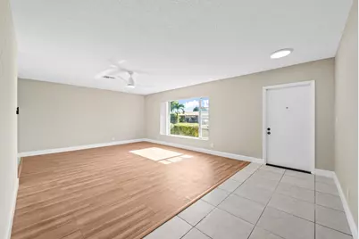 9203 NW 71st Street, Tamarac, FL 33321 - Photo 12