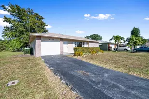 9203 NW 71st St, Tamarac, FL 33321 - Photo 22
