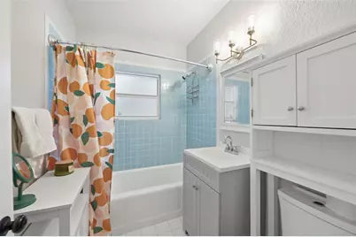 117 S Palmway, Lake Worth Beach, FL 33460 - Photo 2