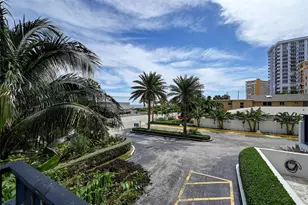 525 N Ocean Blvd, Pompano Beach, FL 33062 - Photo 46