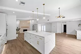 701 NW 77th Ave, Plantation, FL 33324 - Photo 4