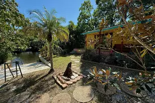 2048 SW 28th Terrace, Fort Lauderdale, FL 33312 - Photo 2