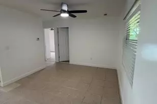 701 N E St, Lake Worth Beach, FL 33460 - Photo 4