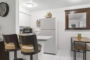 820 NE 16th Ave, Fort Lauderdale, FL 33304 - Photo 2