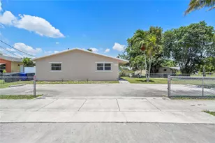 5829 Taylor St, Hollywood, FL 33021 - Photo 2