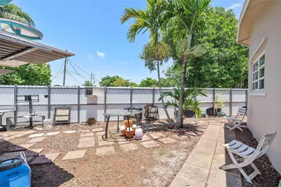 5829 Taylor Street, Hollywood, FL 33021 - Photo 32