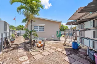 5829 Taylor St, Hollywood, FL 33021 - Photo 6