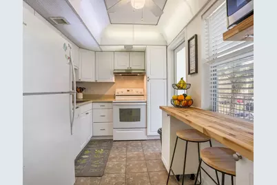 2671 S Course Drive #203, Pompano Beach, FL 33069 - Photo 2