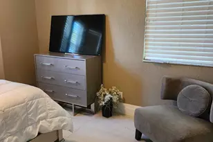 12410 SW 1st St, Plantation, FL 33325 - Photo 10