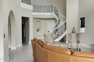 12410 SW 1st St, Plantation, FL 33325 - Photo 4