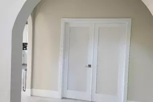 12410 SW 1st St, Plantation, FL 33325 - Photo 6