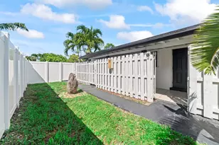 814 NE 14th Pl, Fort Lauderdale, FL 33304 - Photo 14