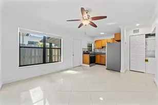 814 NE 14th Pl, Fort Lauderdale, FL 33304 - Photo 4