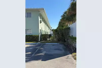 2100 NE 38th Street #225, Lighthouse Point, FL 33064 - Photo 26