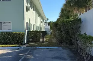 2100 NE 38th St, Lighthouse Point, FL 33064 - Photo 26