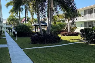 2100 NE 38th St, Lighthouse Point, FL 33064 - Photo 12