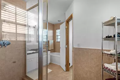 9231 N Cypress Circle, Miramar, FL 33025 - Photo 24