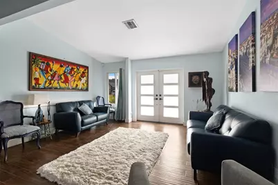 9231 N Cypress Circle, Miramar, FL 33025 - Photo 6
