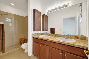 1226 SW 147th Ter, Hollywood, FL 33027 - Photo 10
