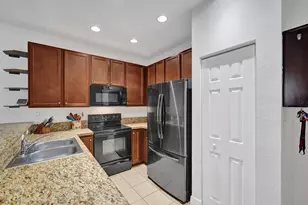 1226 SW 147th Ter, Hollywood, FL 33027 - Photo 34