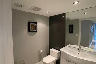 465 Brickell Ave, Miami, FL 33131 - Photo 10