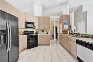 4095 Augusta Ave, Cooper City, FL 33026 - Photo 12