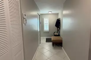 21217 Lago Cir, Boca Raton, FL 33433 - Photo 12