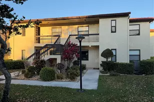 21217 Lago Cir, Boca Raton, FL 33433 - Photo 1