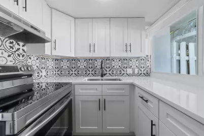 1951 NE 51st Street #1, Fort Lauderdale, FL 33308 - Photo 4