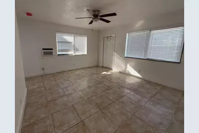 323 NW 4th Avenue #R, Hallandale Beach, FL 33009 - Photo 16