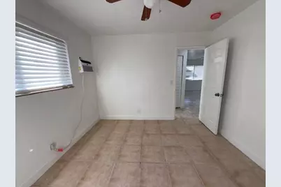 323 NW 4th Avenue #R, Hallandale Beach, FL 33009 - Photo 14