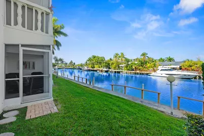 470 Paradise Isle Boulevard #206, Hallandale Beach, FL 33009 - Photo 20