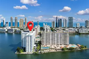 301 174th St, Sunny Isles Beach, FL 33160 - Photo 4