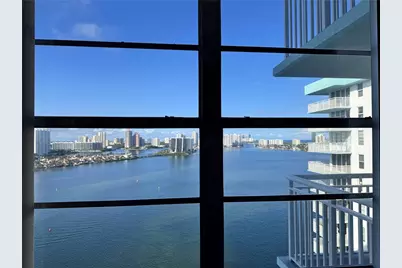 301 174th Street #2202, Sunny Isles Beach, FL 33160 - Photo 22