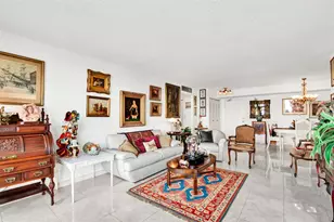 301 174th St, Sunny Isles Beach, FL 33160 - Photo 18
