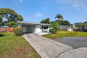 937 SE 7th St, Deerfield Beach, FL 33441 - Photo 2