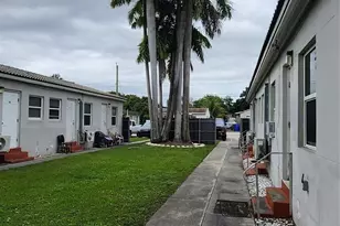 2639 Lincoln St, Hollywood, FL 33020 - Photo 14