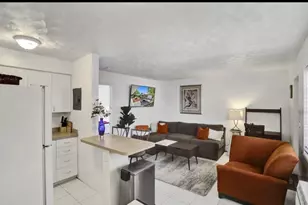 820 NE 16th Ave, Fort Lauderdale, FL 33304 - Photo 2