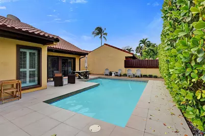 1017 NE 202nd Lane, Miami, FL 33179 - Photo 26