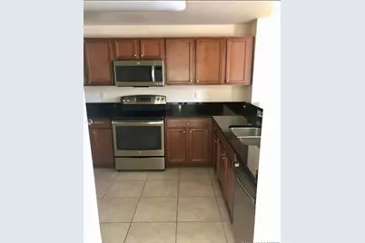 8650 NW 97th Avenue, Doral, FL 33178 - Photo 4