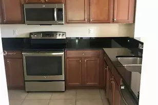 8650 NW 97th Ave, Doral, FL 33178 - Photo 4