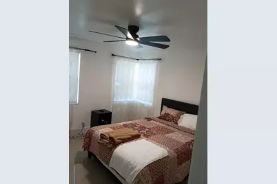 2701 NE 9th Avenue, Pompano Beach, FL 33064 - Photo 12