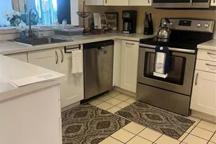 7030 Half Moon Cir, Hypoluxo, FL 33462 - Photo 20