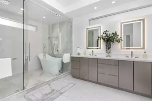 350 Desoto St, Hollywood, FL 33019 - Photo 40