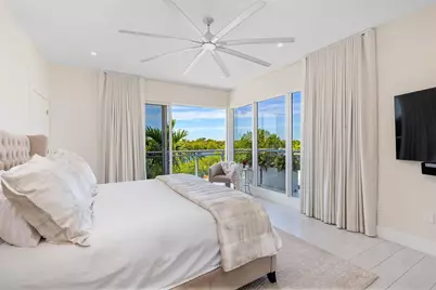 350 Desoto Street, Hollywood, FL 33019 - Photo 36