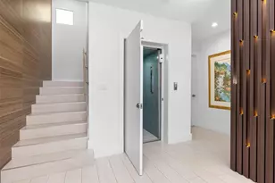 350 Desoto St, Hollywood, FL 33019 - Photo 12